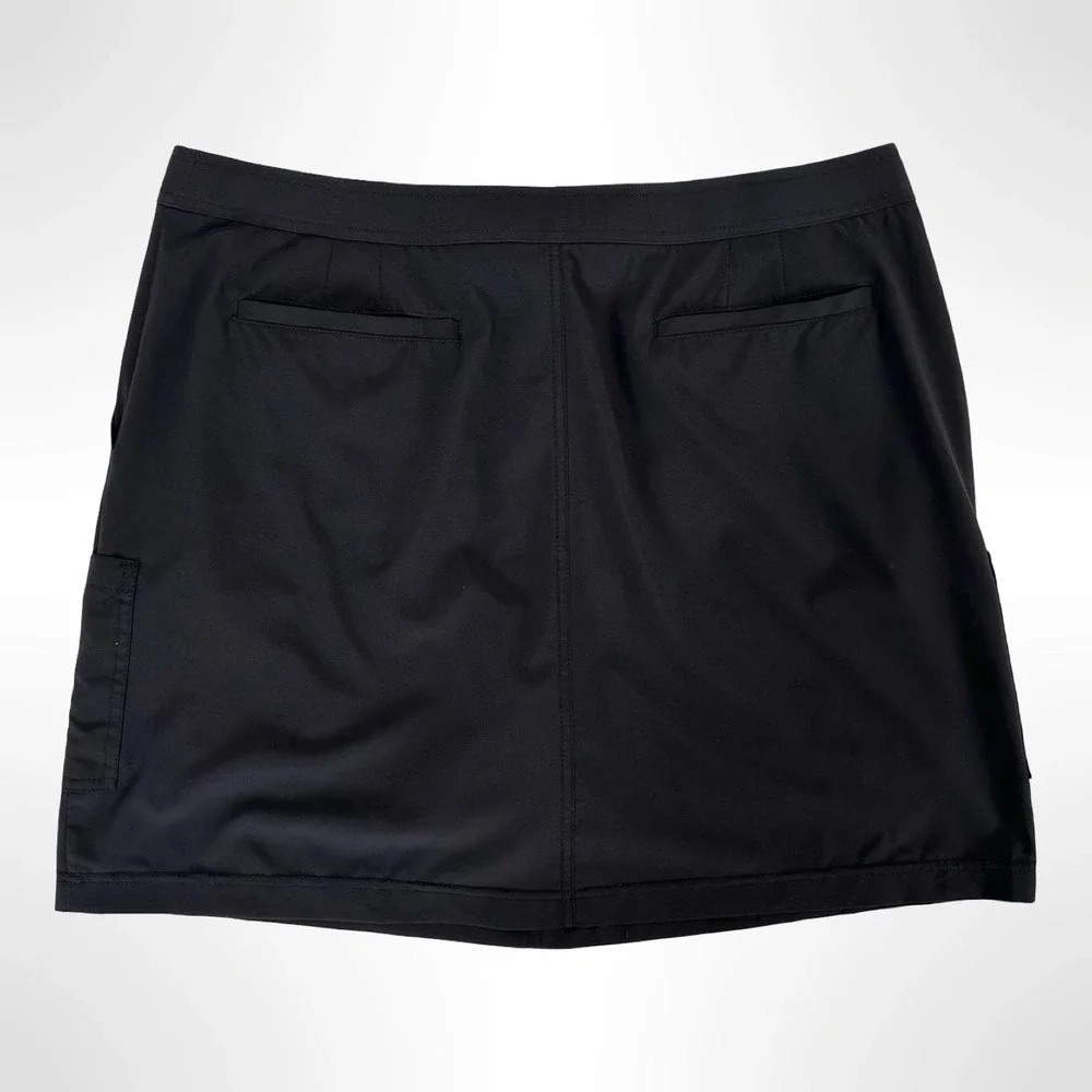Chico's Zenergy Golf Skort Womens XL Black Stretch Cargo Pockets Built In Shorts